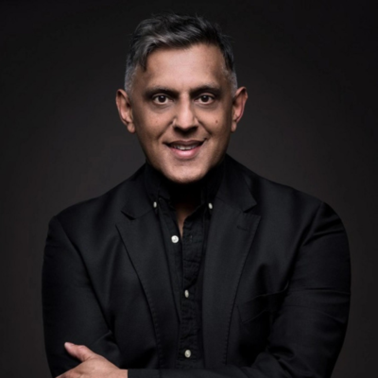Ravi profile image.